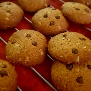 Oatmeal Walnut Chocolate Chip Cookies Box of 10